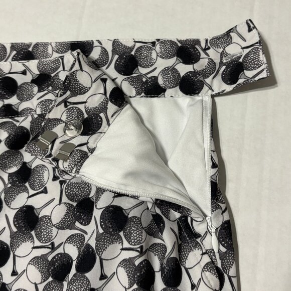 Lot of 3 Women’s Skorts Size 6 IZOD PerformX Khaki Navy Print Golf Tennis Casual - Picture 11 of 16